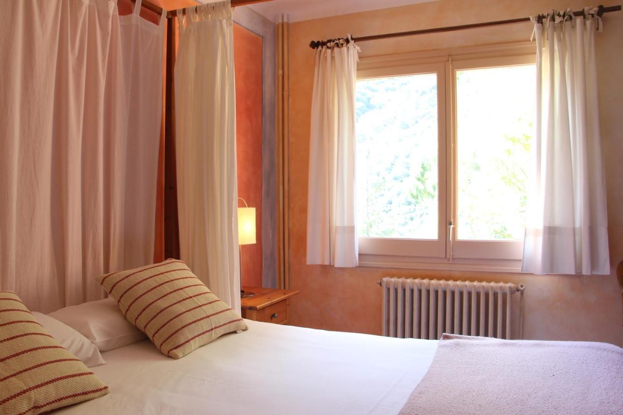 Hostal L'Ou De Reig Мунсень Екстер'єр фото